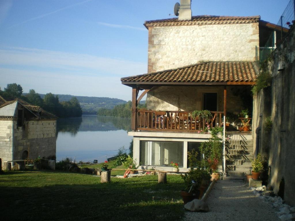 Chambres D'Hotes Moulin De Rigoulieres Saint-Sylvestre-sur-Lot Bagian luar foto
