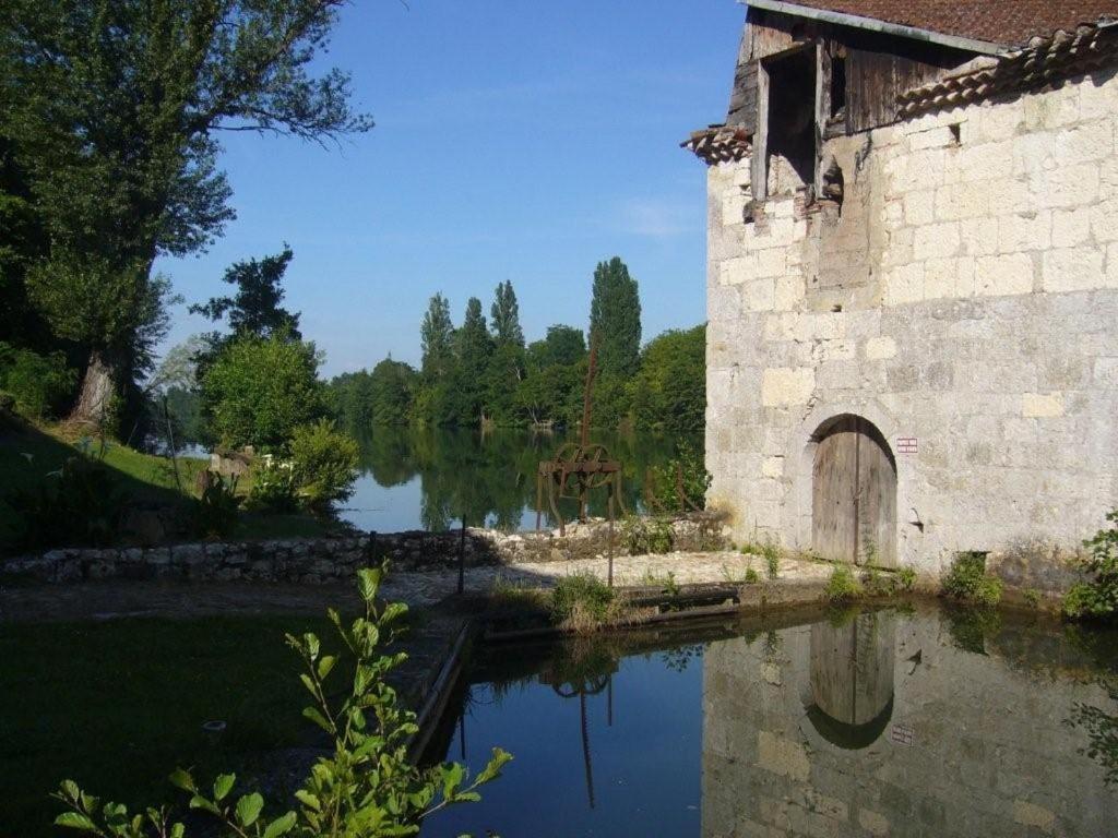 Chambres D'Hotes Moulin De Rigoulieres Saint-Sylvestre-sur-Lot Bagian luar foto