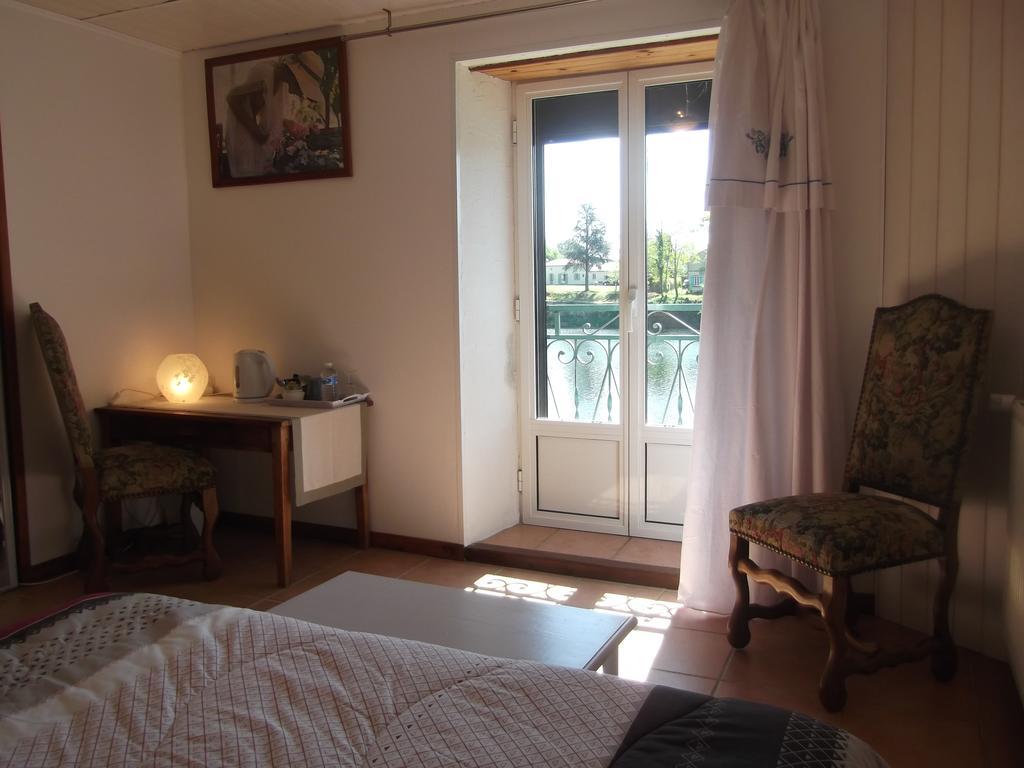 Chambres D'Hotes Moulin De Rigoulieres Saint-Sylvestre-sur-Lot Bagian luar foto